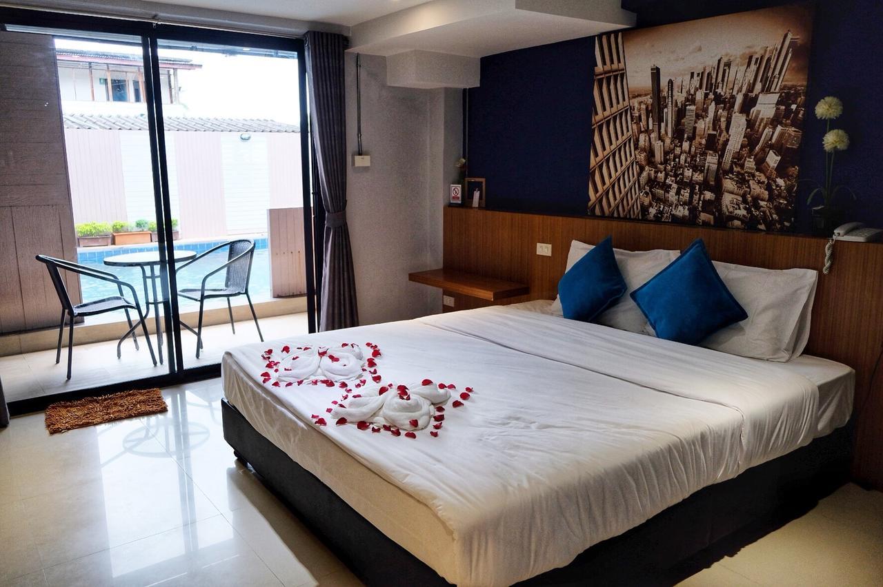 Royal Nine Hotel Kanchanaburi Exterior foto