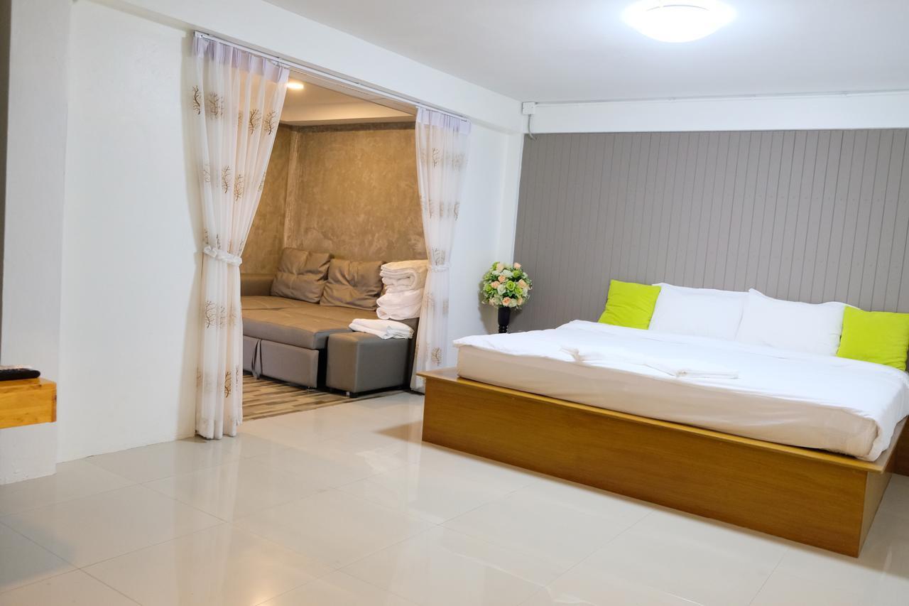 Royal Nine Hotel Kanchanaburi Exterior foto