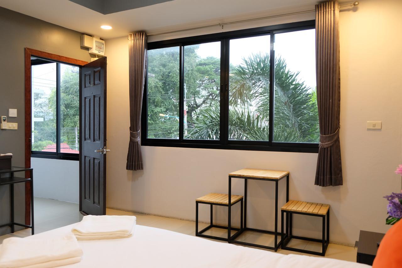 Royal Nine Hotel Kanchanaburi Exterior foto