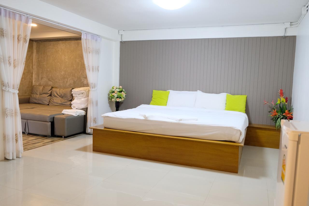 Royal Nine Hotel Kanchanaburi Exterior foto